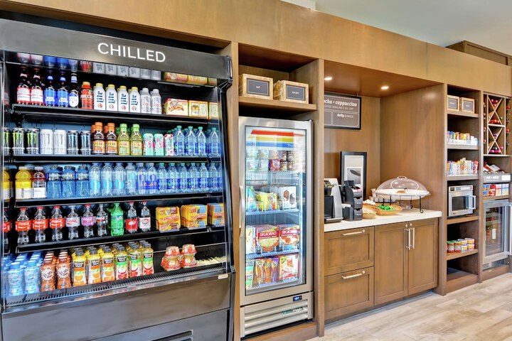 Snack bar