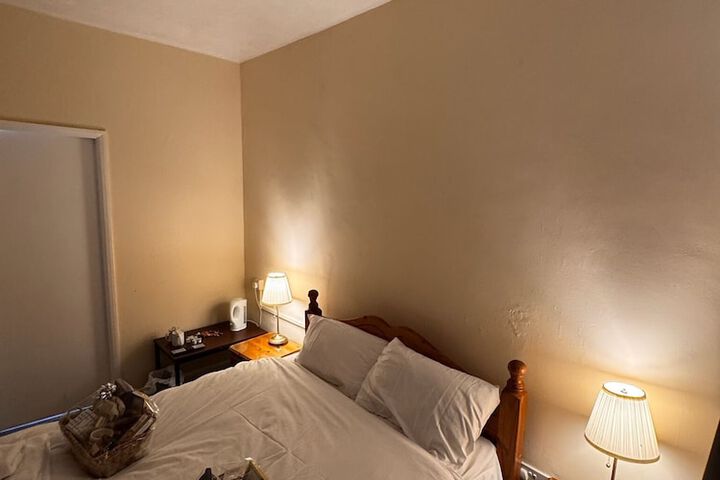 Room 35 of 59