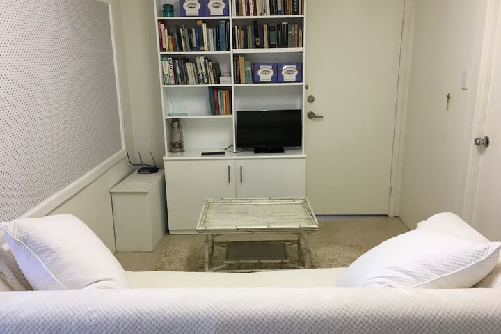 Room 17 of 31