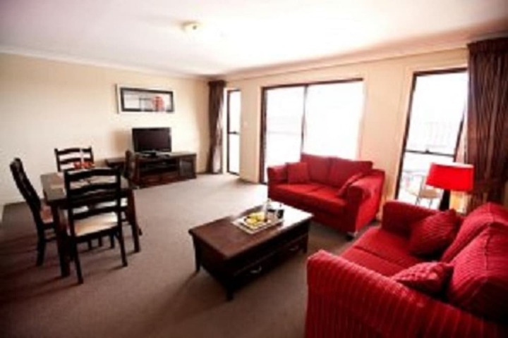 Room 16 of 74