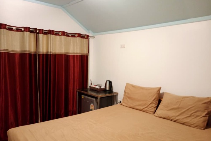 Room 17 of 50