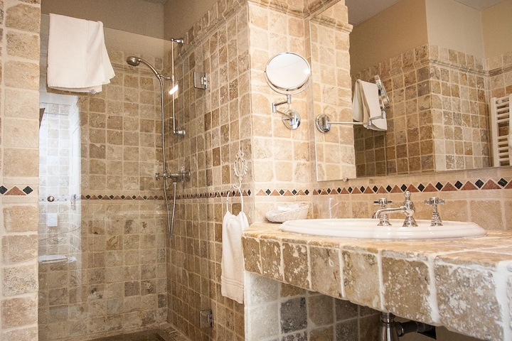 Bathroom Interior Photo