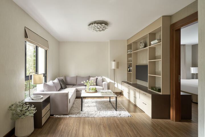 Room 3 of 145