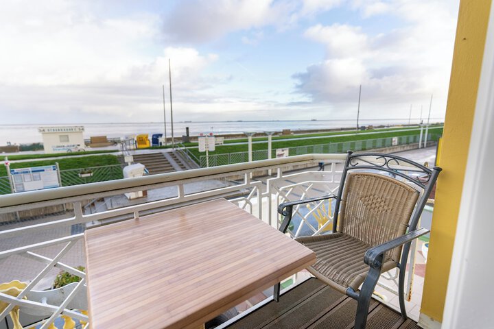 Terrace/Patio 15 of 28