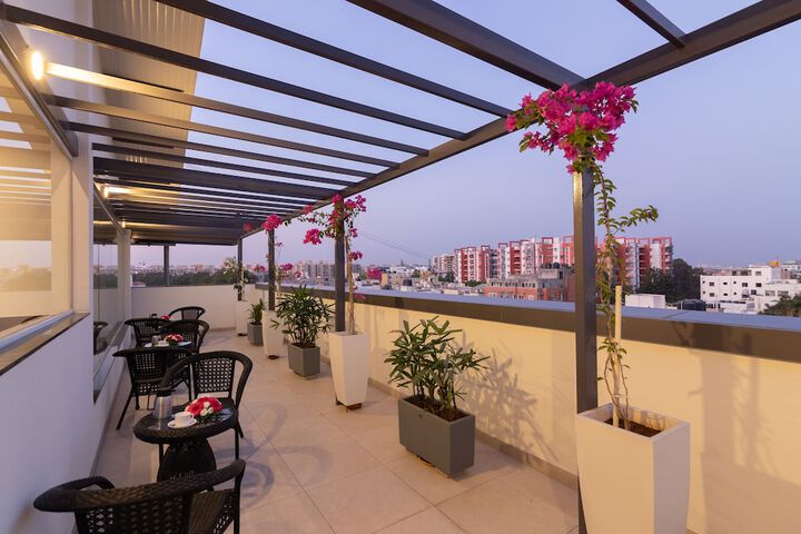 Terrace/Patio 76 of 77