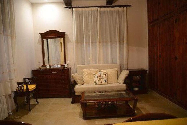 Room 13 of 45