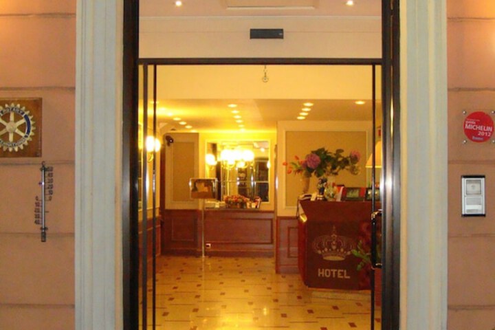 Hotel 36 of 39