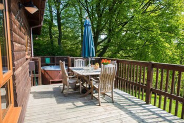 Terrace/Patio 7 of 9
