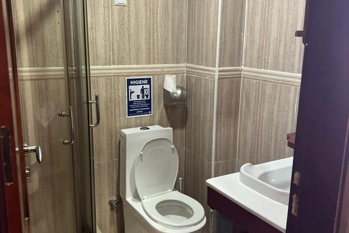 Room 129 of 151