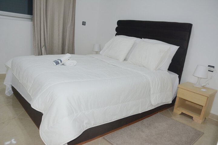 Room 3 of 9
