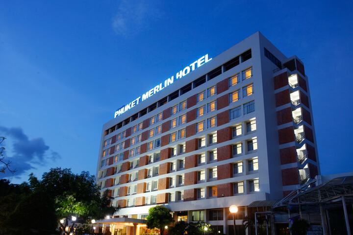 Hotel 72 of 74