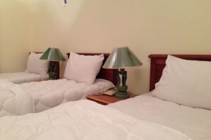 Room 8 of 23