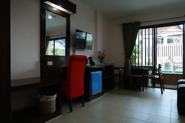 Room 47 of 78