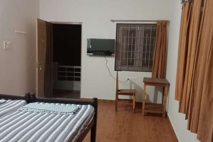 Hotel 11 of 34