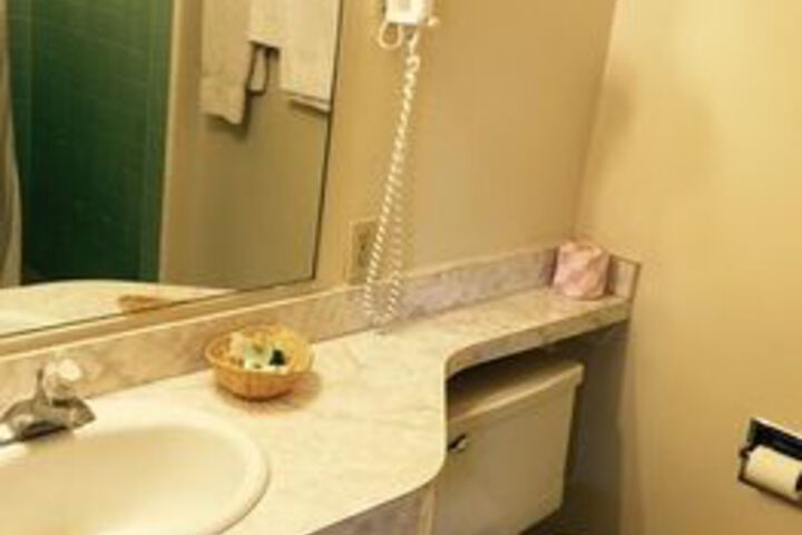 Room 5 of 21