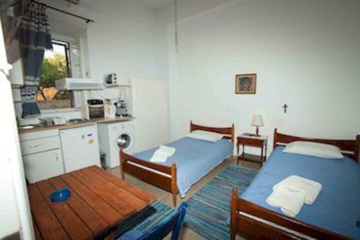 Room 14 of 26