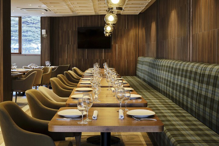 Dining 111 of 157