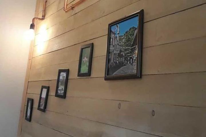 Ballroom/Hall 20 of 21