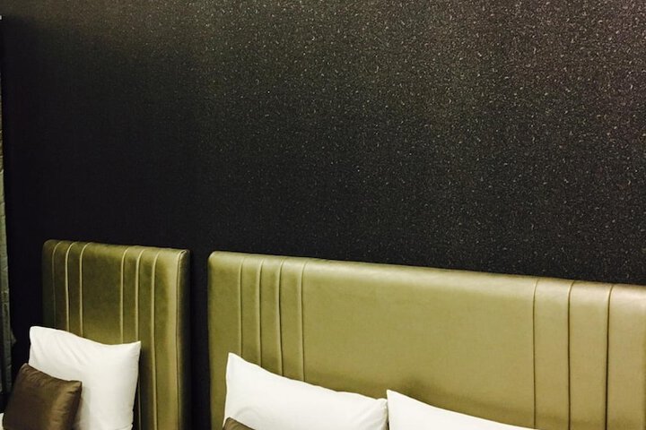 Room 13 of 52