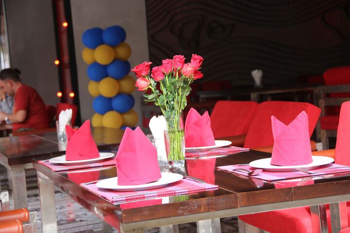 Dining 49 of 88