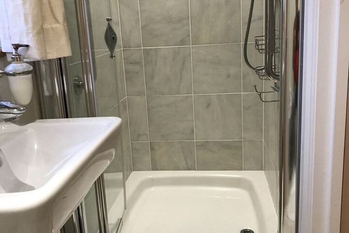 Room 95 of 114