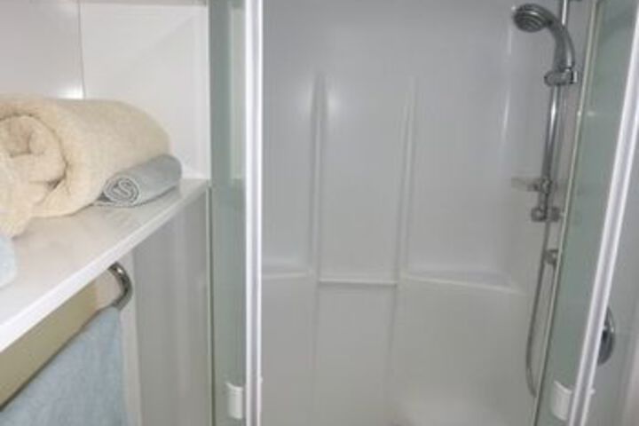 Room 10 of 51