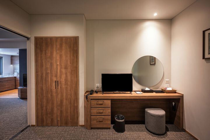 Room 25 of 89