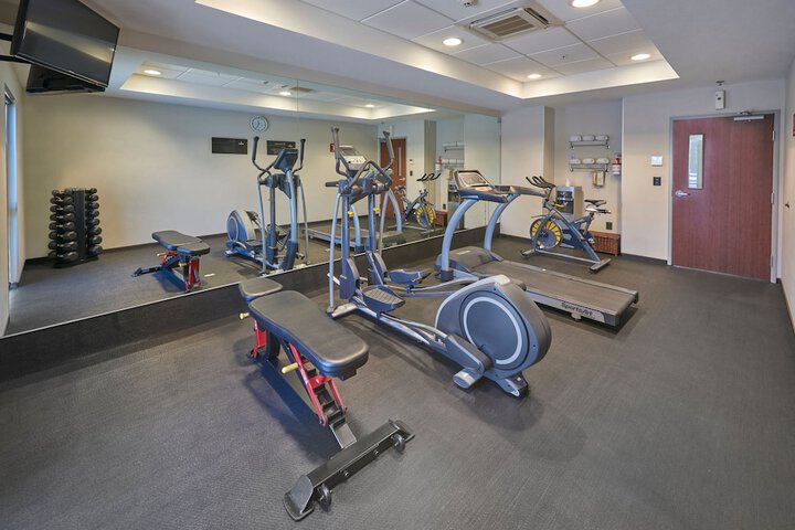 Hotel Gym Photos