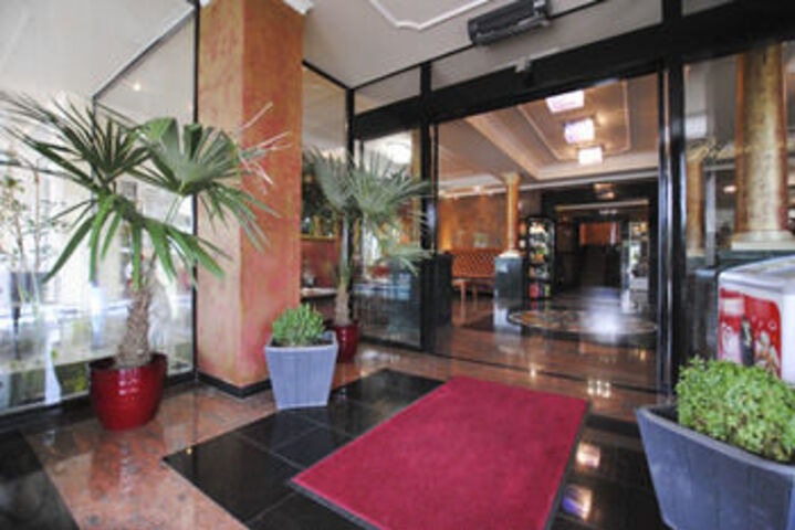 Hotel 73 of 81