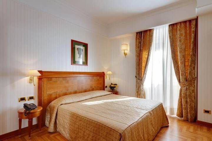 Room 14 of 41