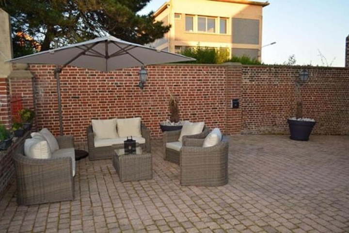 Terrace/Patio 31 of 35
