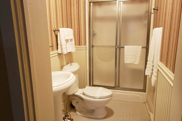 Room 31 of 47