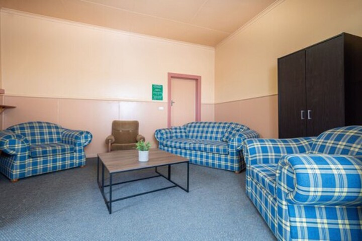 Room 28 of 60