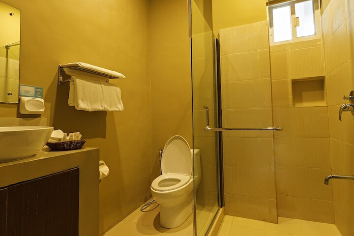 Room 20 of 32