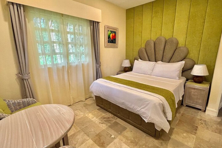 Room 46 of 262