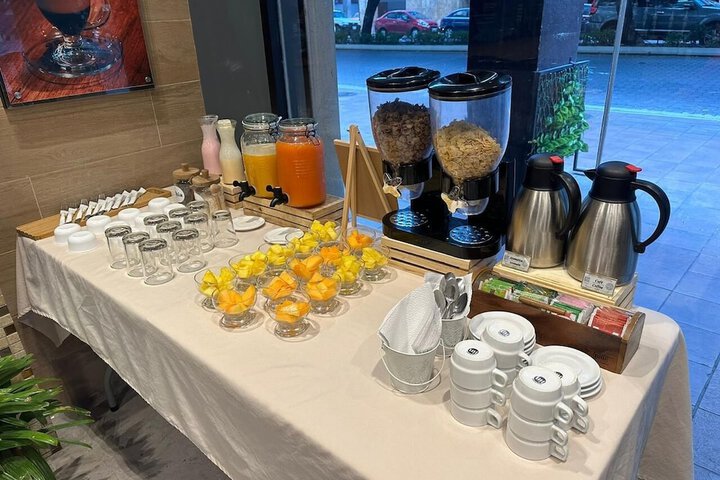Breakfast/Coffee Service 39 of 41