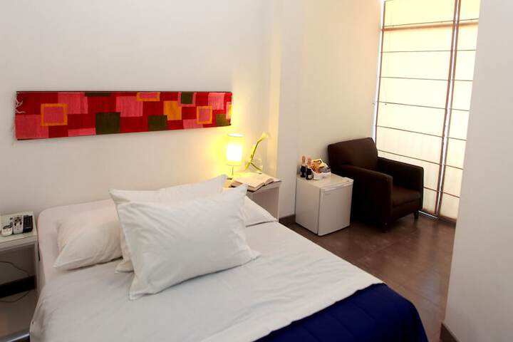 Room 4 of 38
