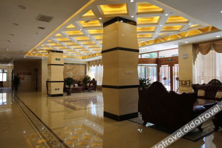 Hotel Interior 19 of 45