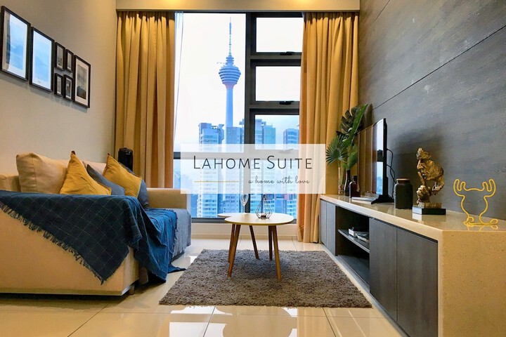 Room 17 of 49