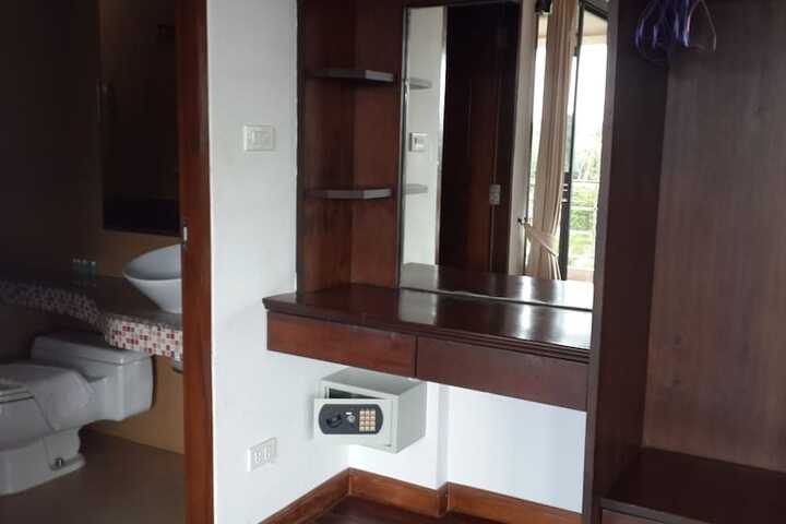 Room 21 of 45