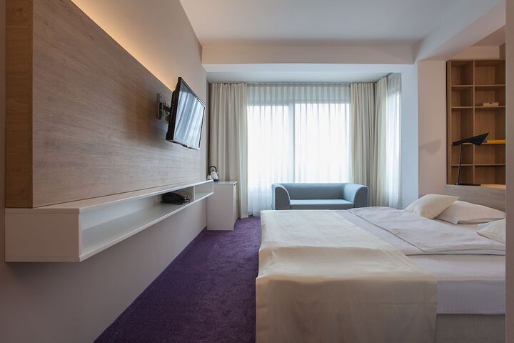 Room 20 of 58