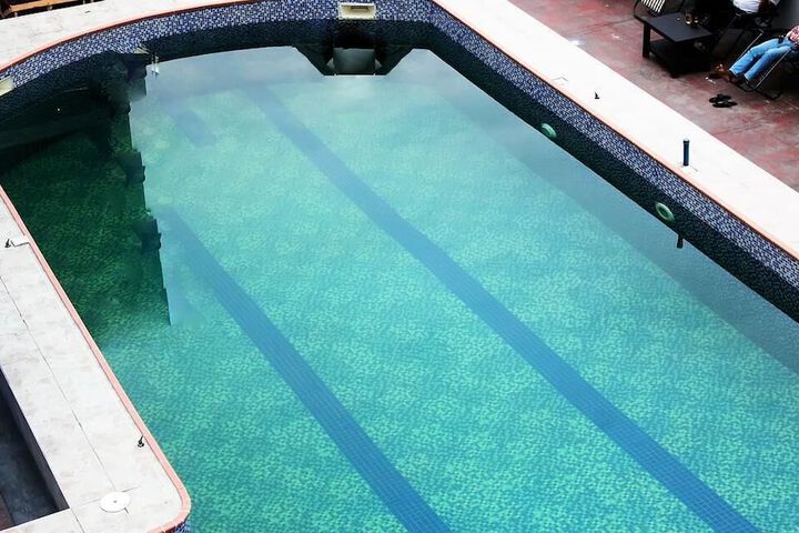 Pool 9 of 10