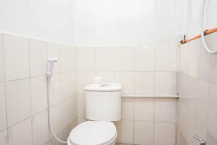 Room 16 of 21