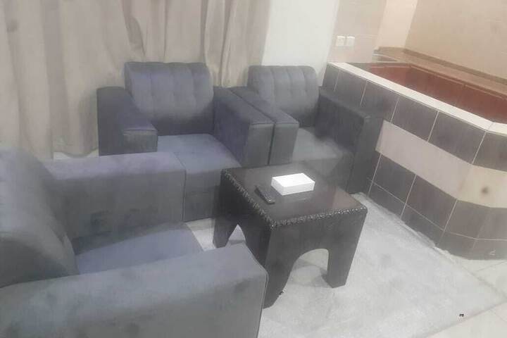 Room 32 of 52