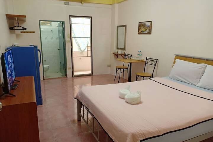 Room 2 of 46