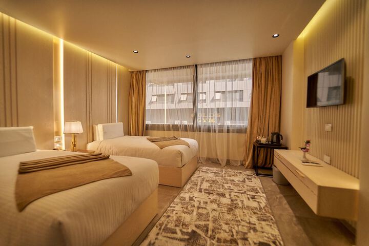 Room 14 of 35