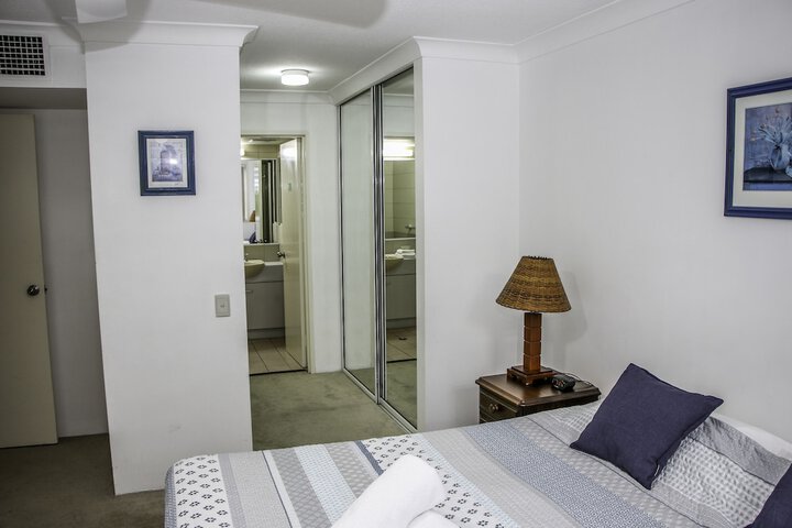 Room 15 of 50