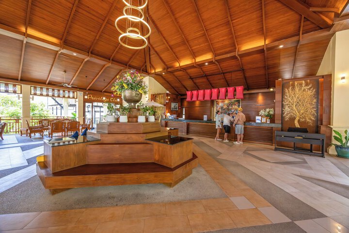 Guest Lobby