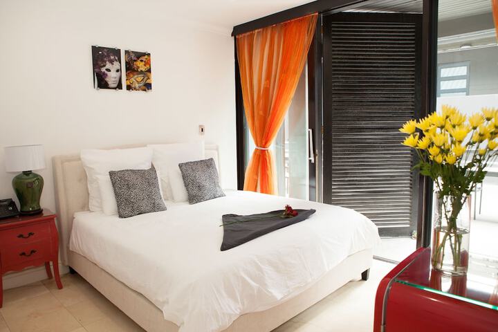 Room 16 of 62