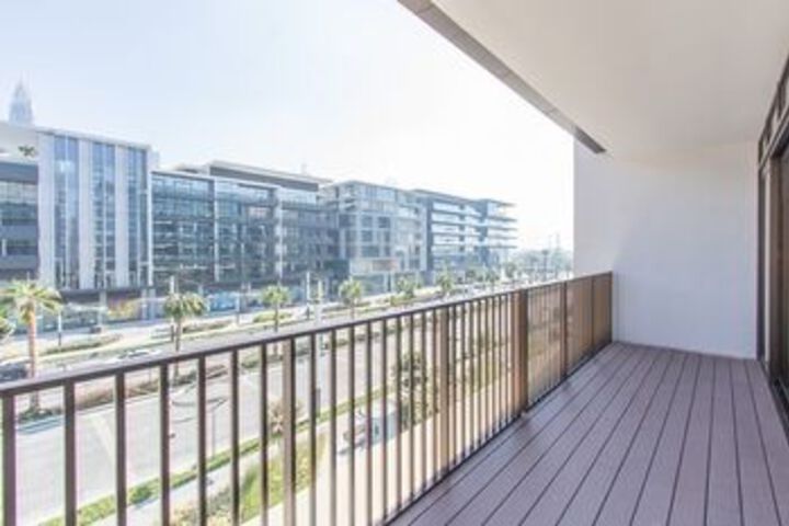 Terrace/Patio 2 of 14
